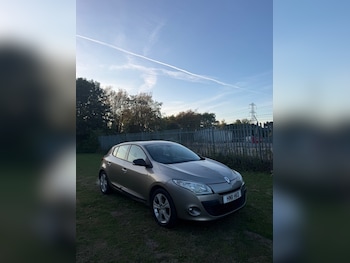 Used Renault Megane 2011 for sale - 79620680: Photo