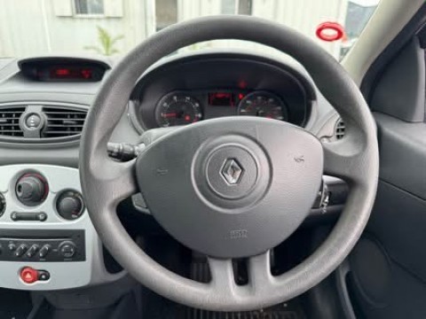 Used Renault Clio 2008 for sale - 77465103: Photo 10