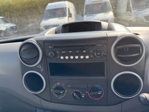 Used Peugeot Partner 2016 for sale - 76618584: Photo 11