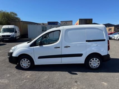 Used Peugeot Partner 2016 for sale - 76618584: Photo 2