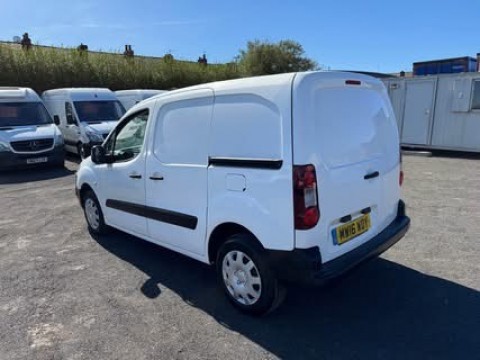 Used Peugeot Partner 2016 for sale - 76618584: Photo 3