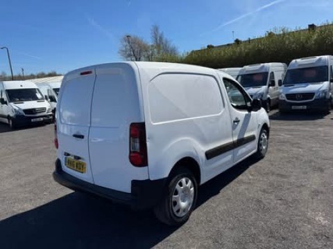 Used Peugeot Partner 2016 for sale - 76618584: Photo 5