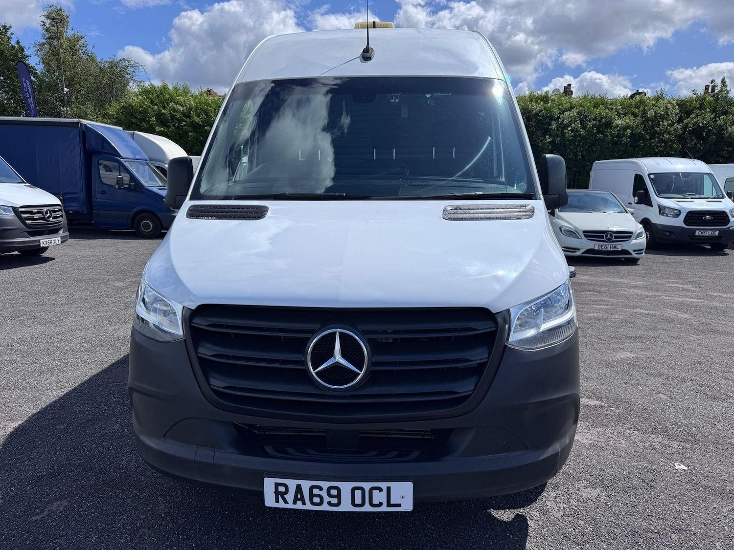 Used Mercedes-Benz Sprinter 2019 for sale - 76794417: Photo 2