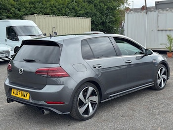 Used Volkswagen Golf 2017 for sale - 75457489: Photo