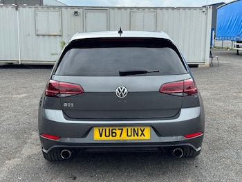 Used Volkswagen Golf 2017 for sale - 75457489: Photo