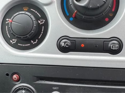 Used Renault Clio 2008 for sale - 76618643: Photo 12