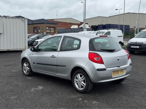 Used Renault Clio 2008 for sale - 76618643: Photo 6