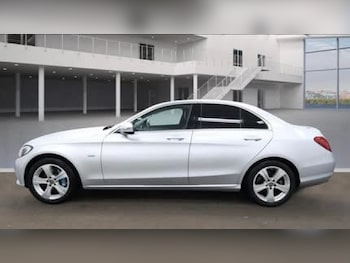 Used Mercedes-Benz C Class 2016 for sale - 76618756: Photo