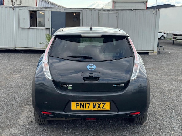 Used Nissan Leaf 2017 for sale - 75338053: Photo 4