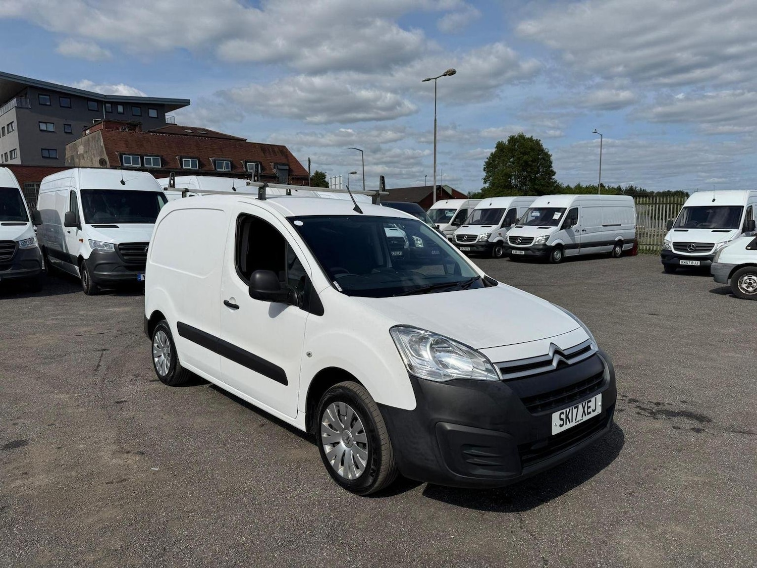 Used Citroen Berlingo 2017 for sale - 76794415: Photo 1