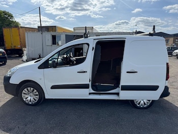 Used Citroen Berlingo 2017 for sale - 76794415: Photo