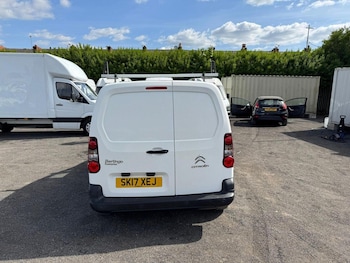 Used Citroen Berlingo 2017 for sale - 76794415: Photo