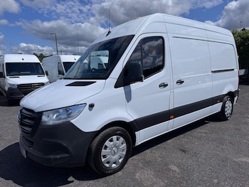 Used Mercedes-Benz Sprinter 2019 for sale - 77464813: Photo