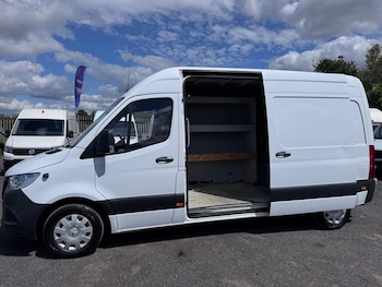 Used Mercedes-Benz Sprinter 2019 for sale - 77464813: Photo