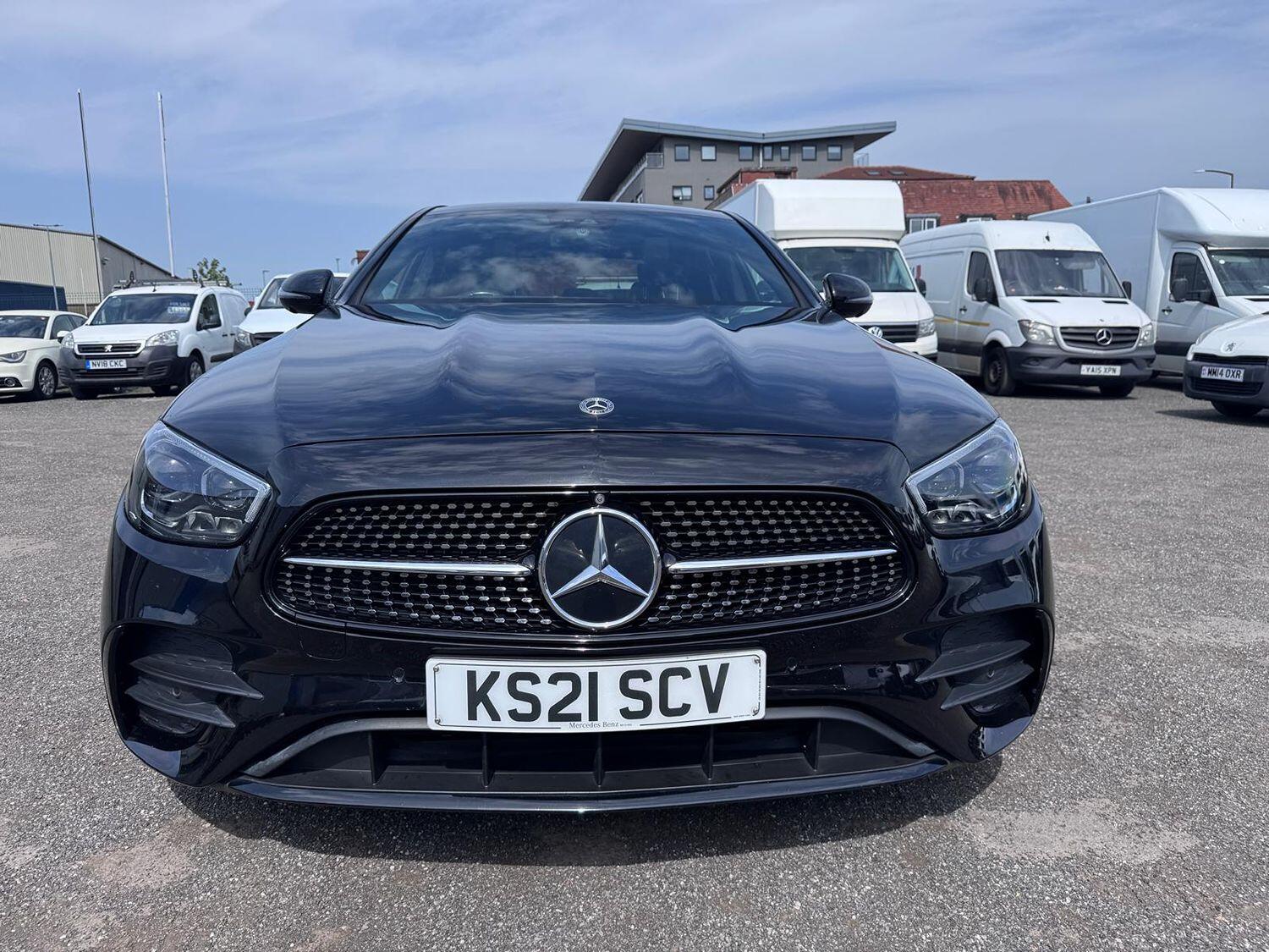 Used Mercedes-Benz E Class 2021 for sale - 77213397: Photo 8