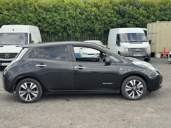 Used Nissan Leaf 2017 for sale - 76794411: Photo