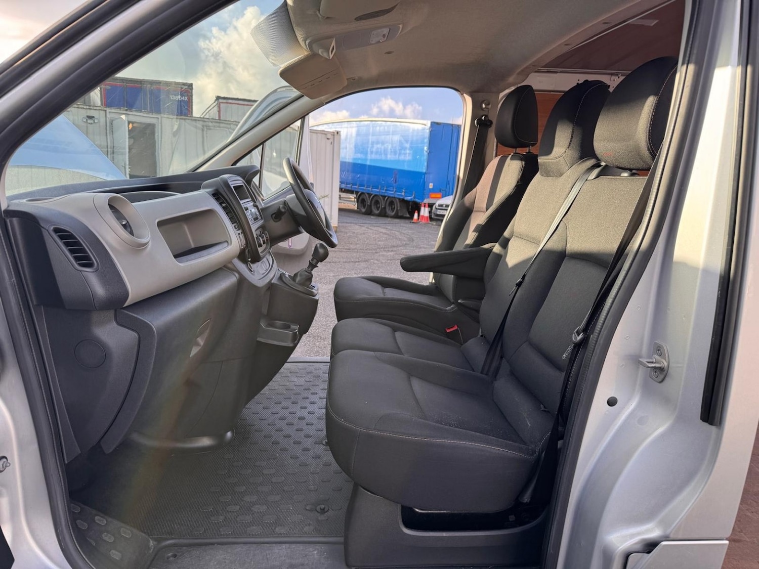 Used Renault Trafic 2016 for sale - 76571276: Photo 11