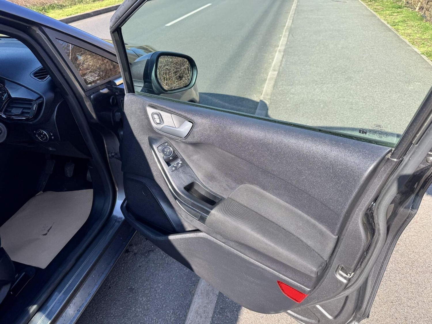 Used Ford Fiesta 2018 for sale - 78084397: Photo 31