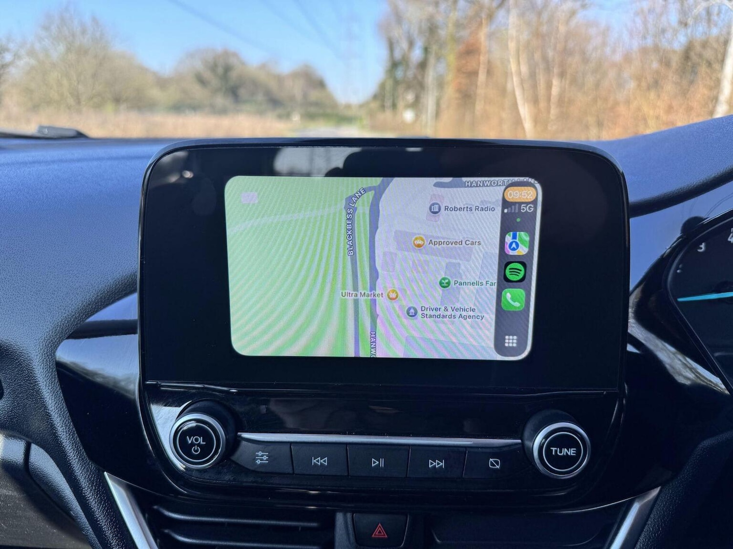 Used Ford Fiesta 2018 for sale - 78084397: Photo 38