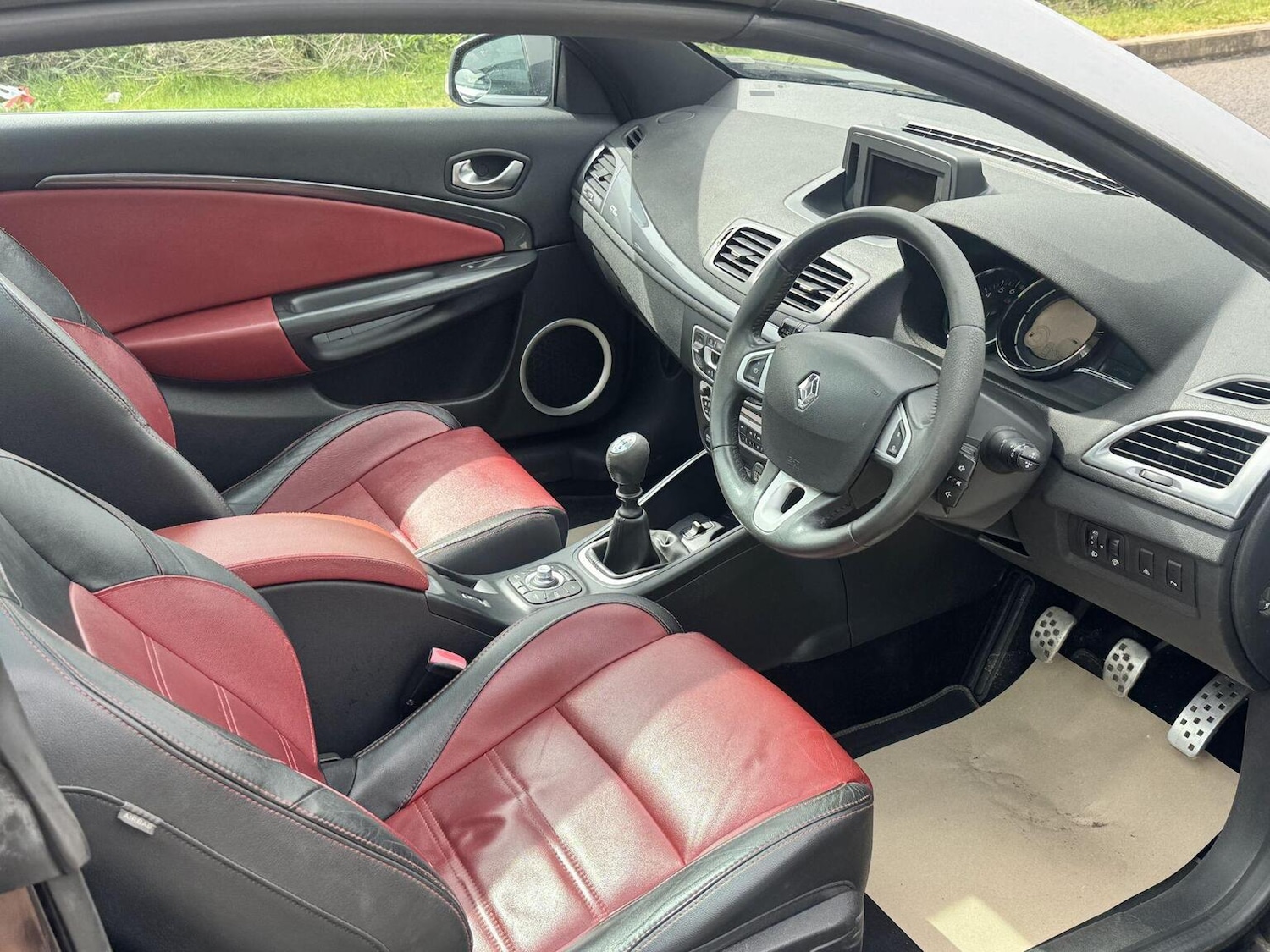 Used Renault Megane 2011 for sale - 78182881: Photo 22