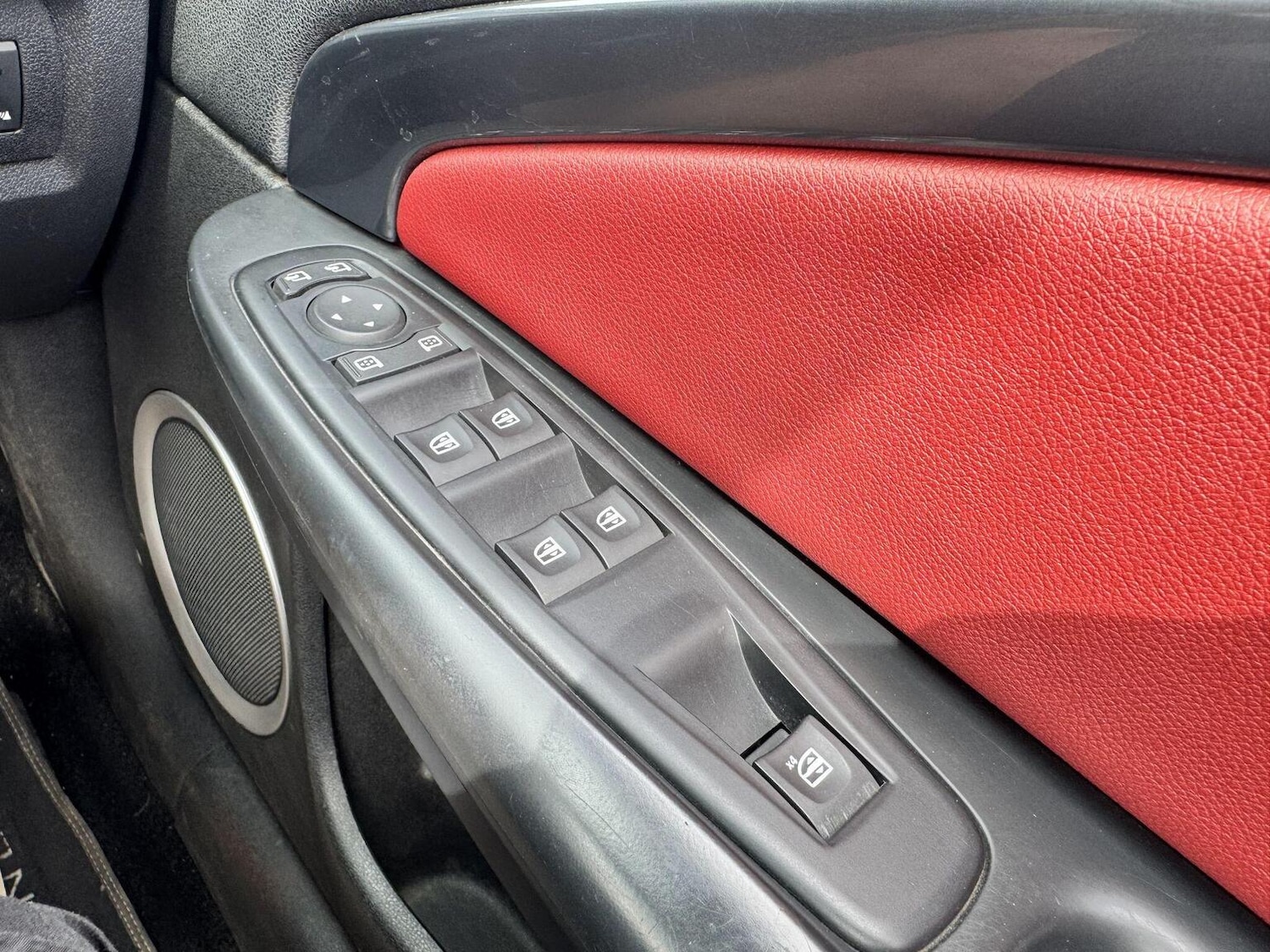 Used Renault Megane 2011 for sale - 78182881: Photo 29