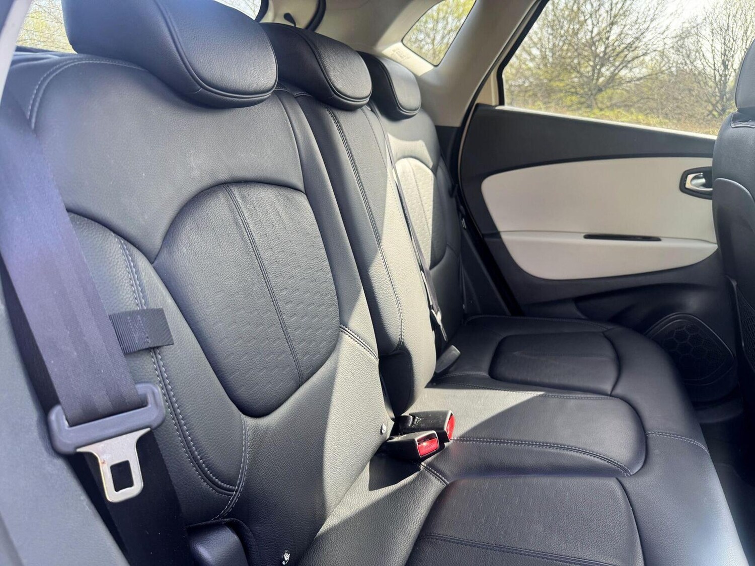 Used Renault Captur 2019 for sale - 78176110: Photo 23