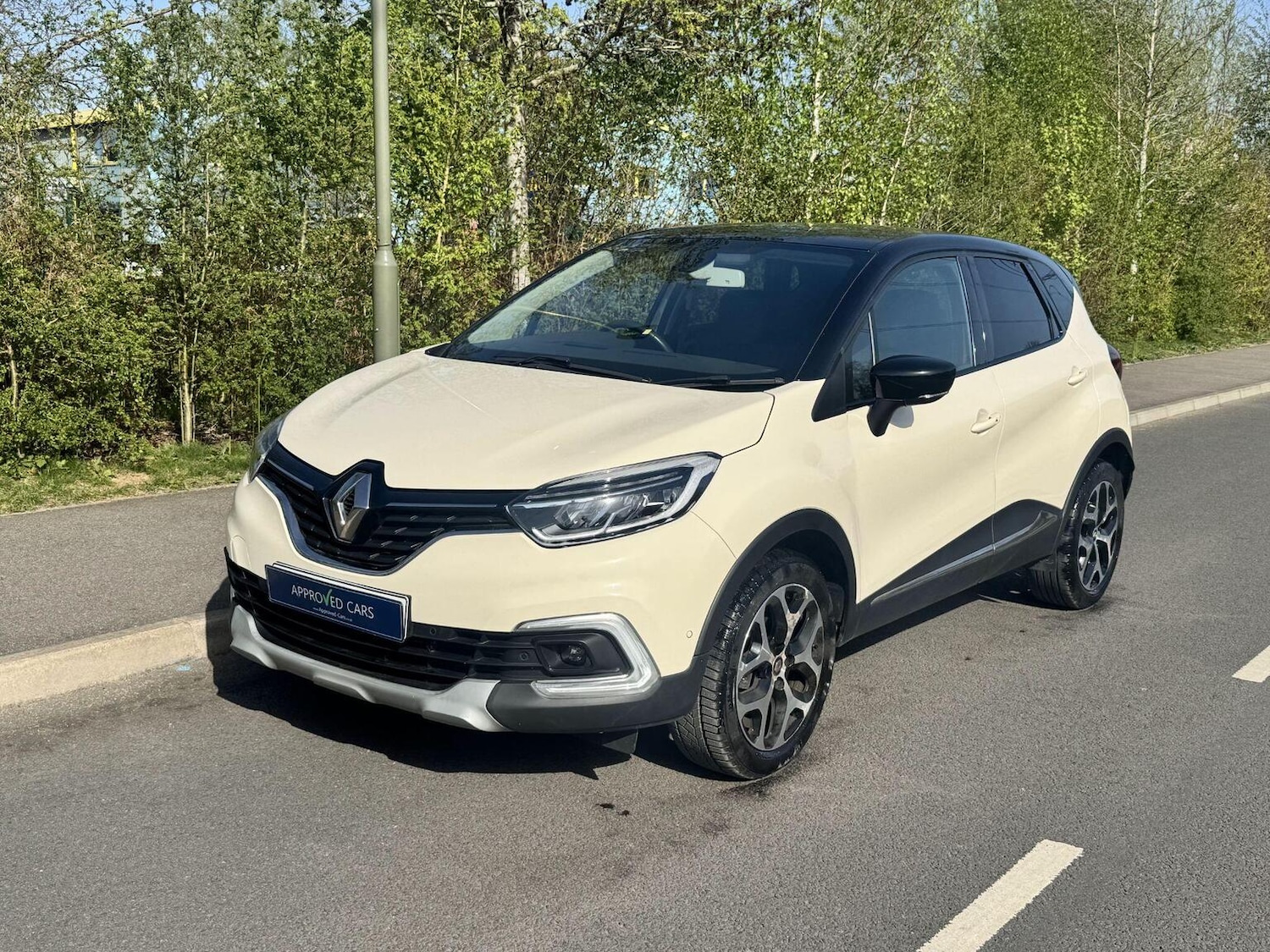 Used Renault Captur 2019 for sale - 78176110: Photo 3