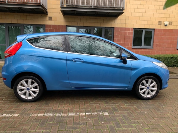 Used Ford Fiesta 2011 for sale - 73635835: Photo 10