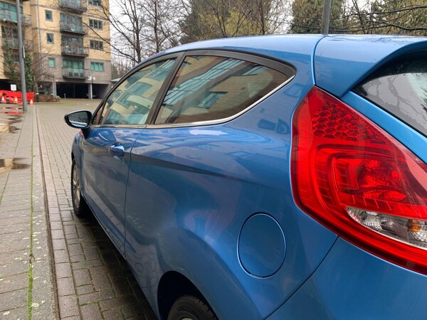 Used Ford Fiesta 2011 for sale - 73635835: Photo 30