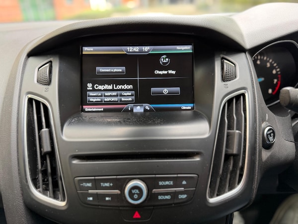 Used Ford Focus 2015 for sale - 76326355: Photo 19