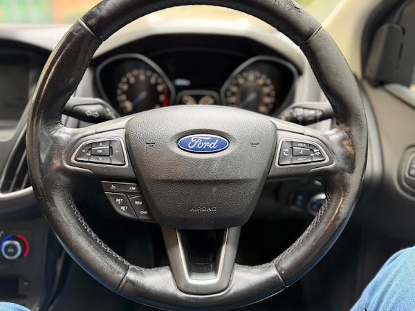 Used Ford Focus 2015 for sale - 76326355: Photo 20