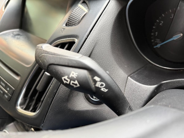 Used Ford Focus 2015 for sale - 76326355: Photo 21
