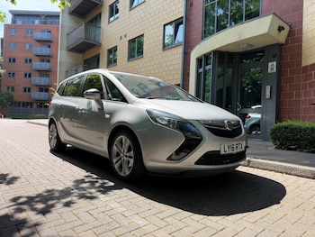 Used Vauxhall Zafira Tourer 2016 for sale - 79553713: Photo