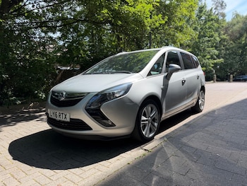 Used Vauxhall Zafira Tourer 2016 for sale - 79553713: Photo
