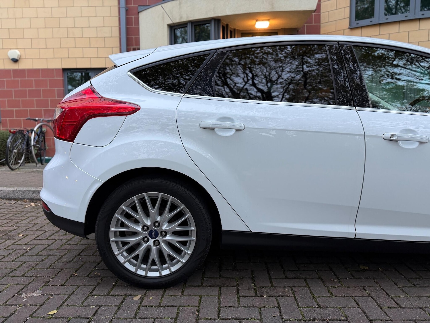 Used Ford Focus 2013 for sale - 76549046: Photo 11