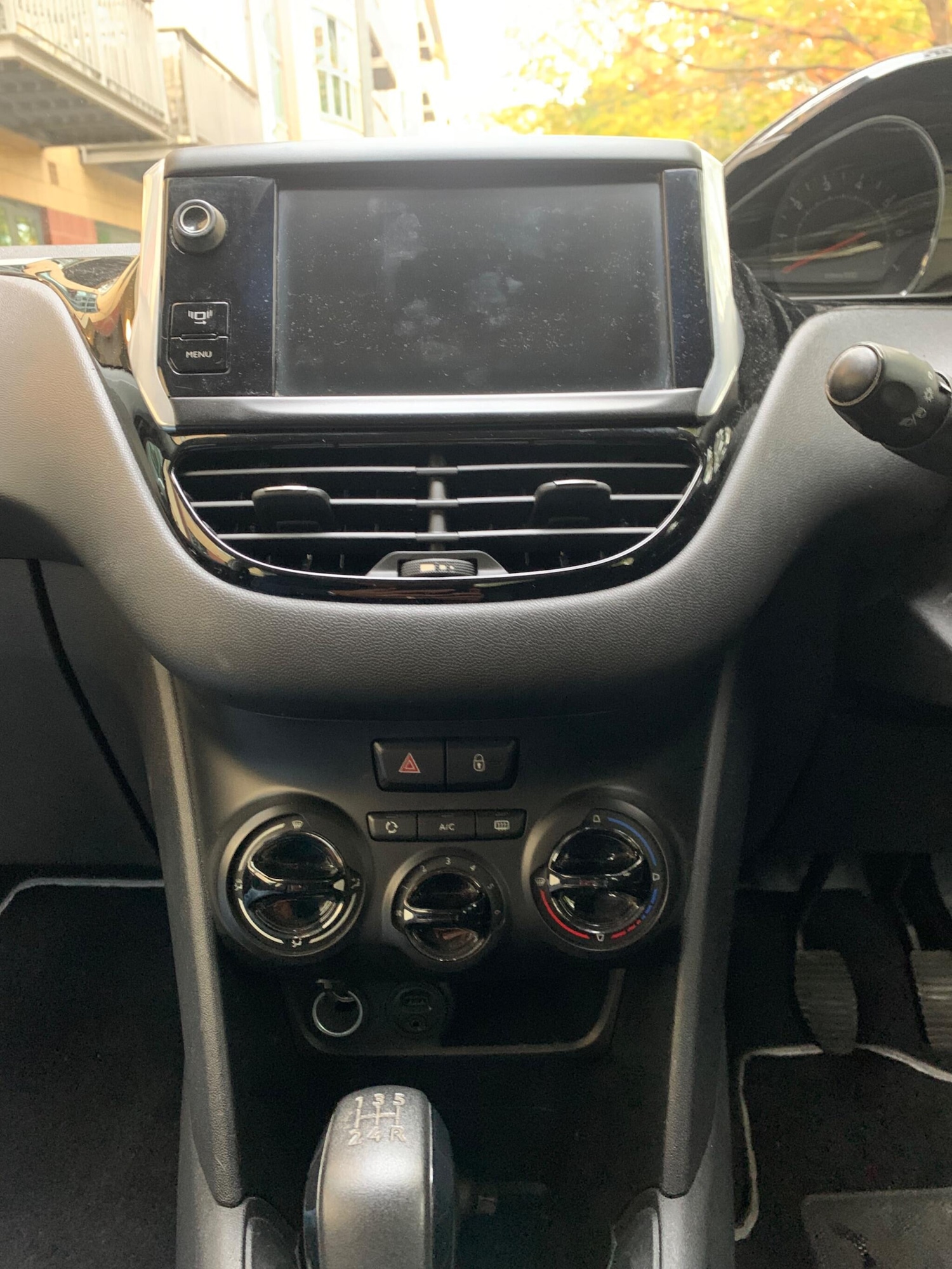 Used Peugeot 208 2013 for sale - 76472787: Photo 17