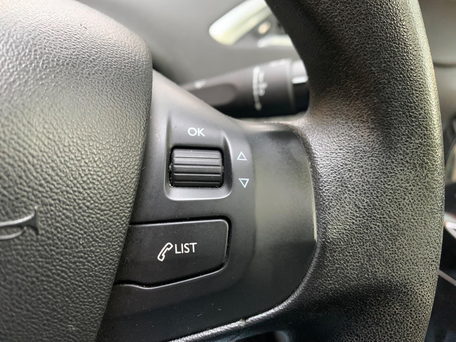 Used Peugeot 208 2013 for sale - 76472787: Photo 24