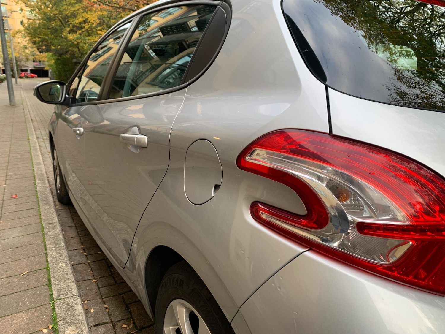 Used Peugeot 208 2013 for sale - 76472787: Photo 31