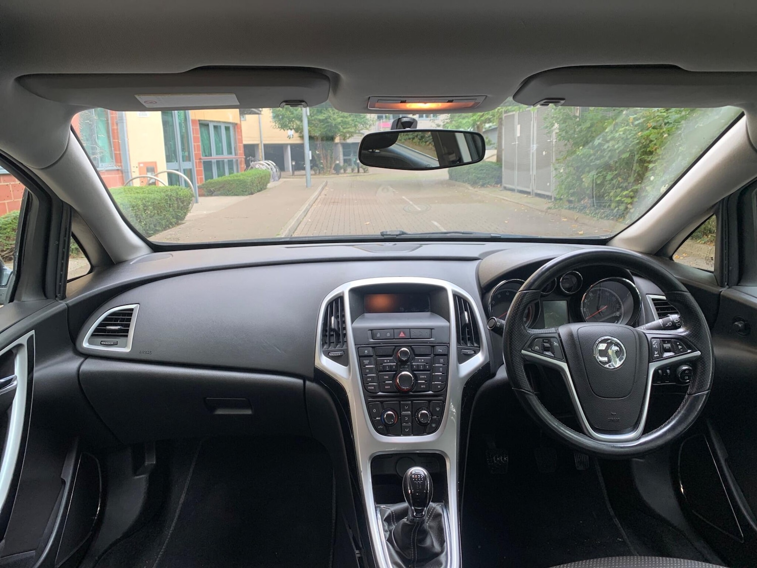 Used Vauxhall Astra 2012 for sale - 76138078: Photo 14