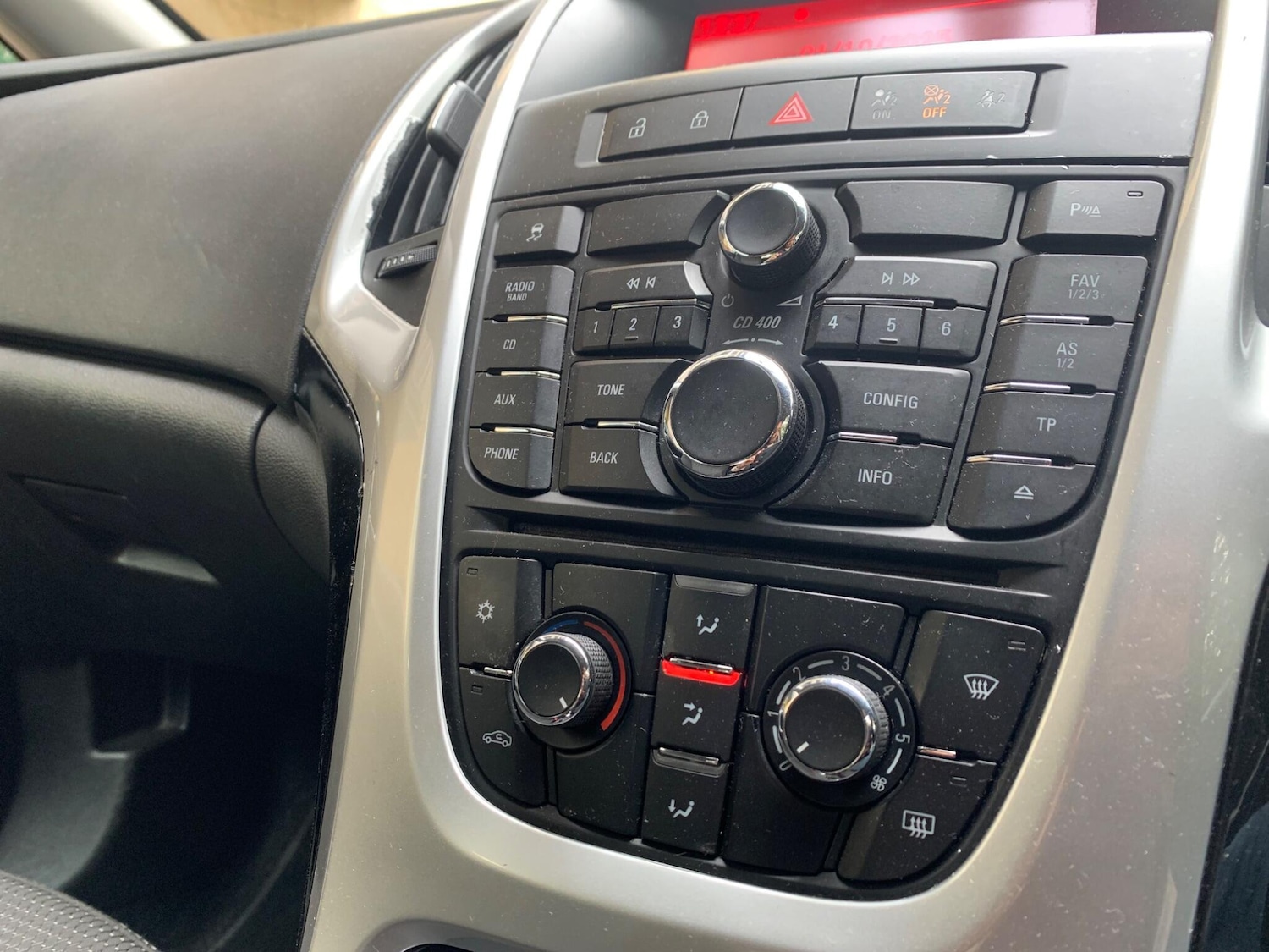 Used Vauxhall Astra 2012 for sale - 76138078: Photo 18