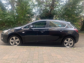 Used Vauxhall Astra 2012 for sale - 76138078: Photo 4