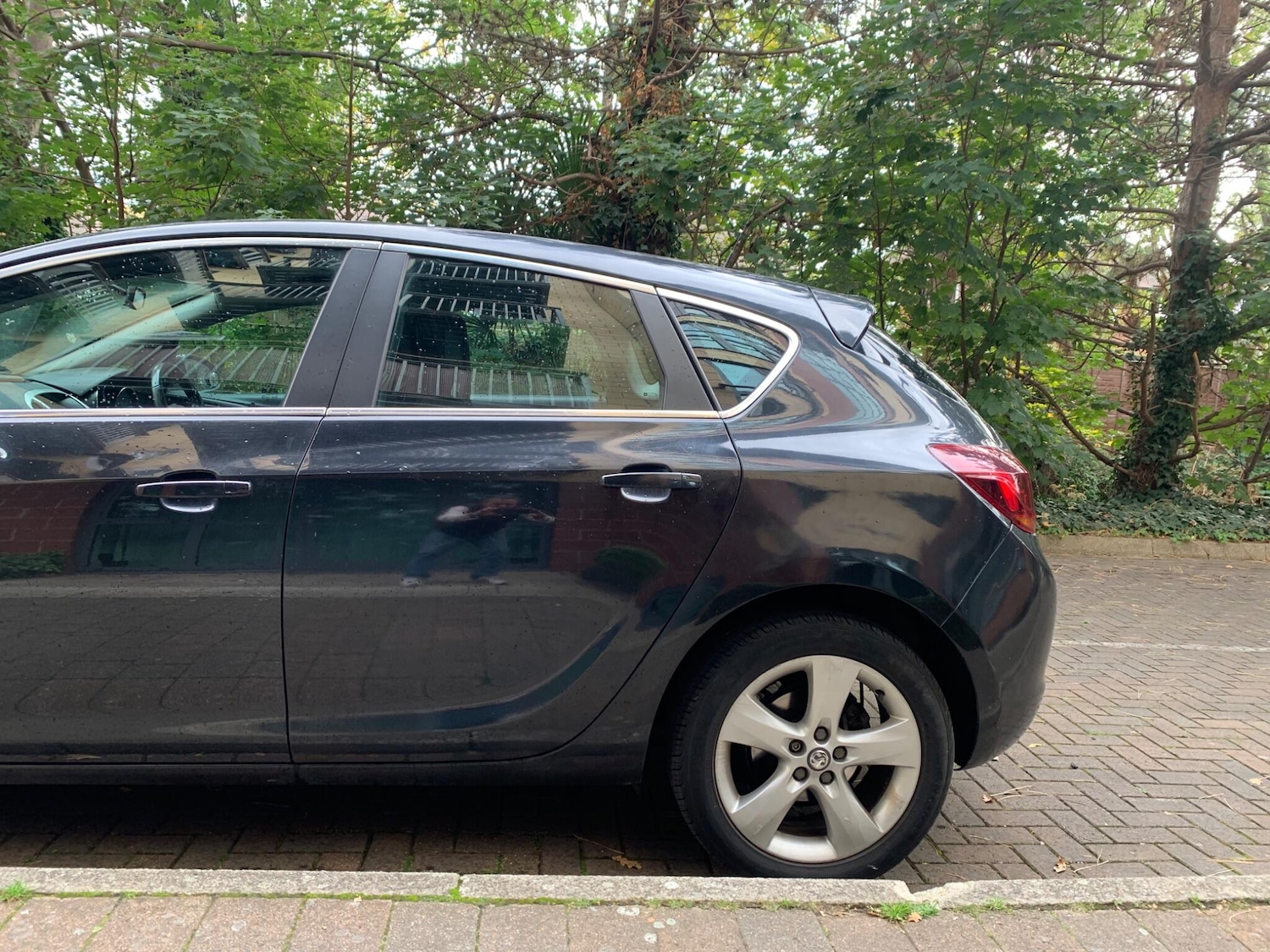 Used Vauxhall Astra 2012 for sale - 76138078: Photo 6