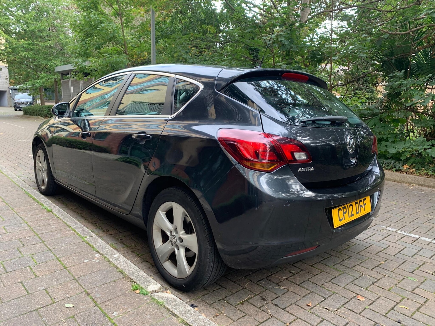 Used Vauxhall Astra 2012 for sale - 76138078: Photo 7