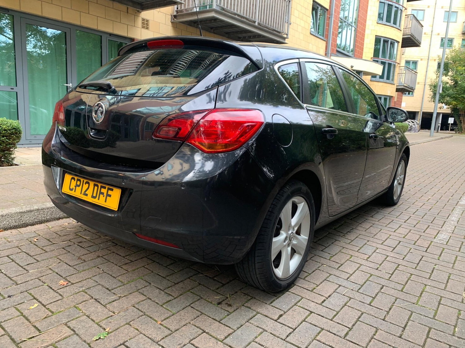 Used Vauxhall Astra 2012 for sale - 76138078: Photo 9