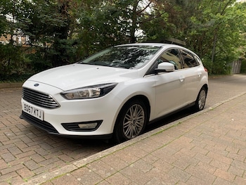 Used Ford Focus 2017 for sale - 76085360: Photo