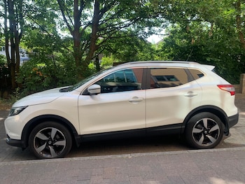 Used Nissan Qashqai 2015 for sale - 79553665: Photo