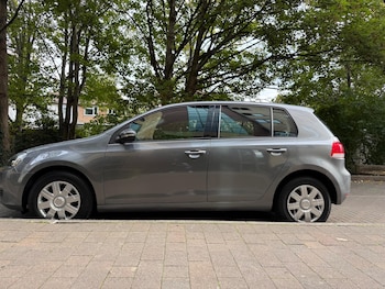 Used Volkswagen Golf 2010 for sale - 76152291: Photo