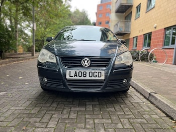 Used Volkswagen Polo 2008 for sale - 75990414: Photo