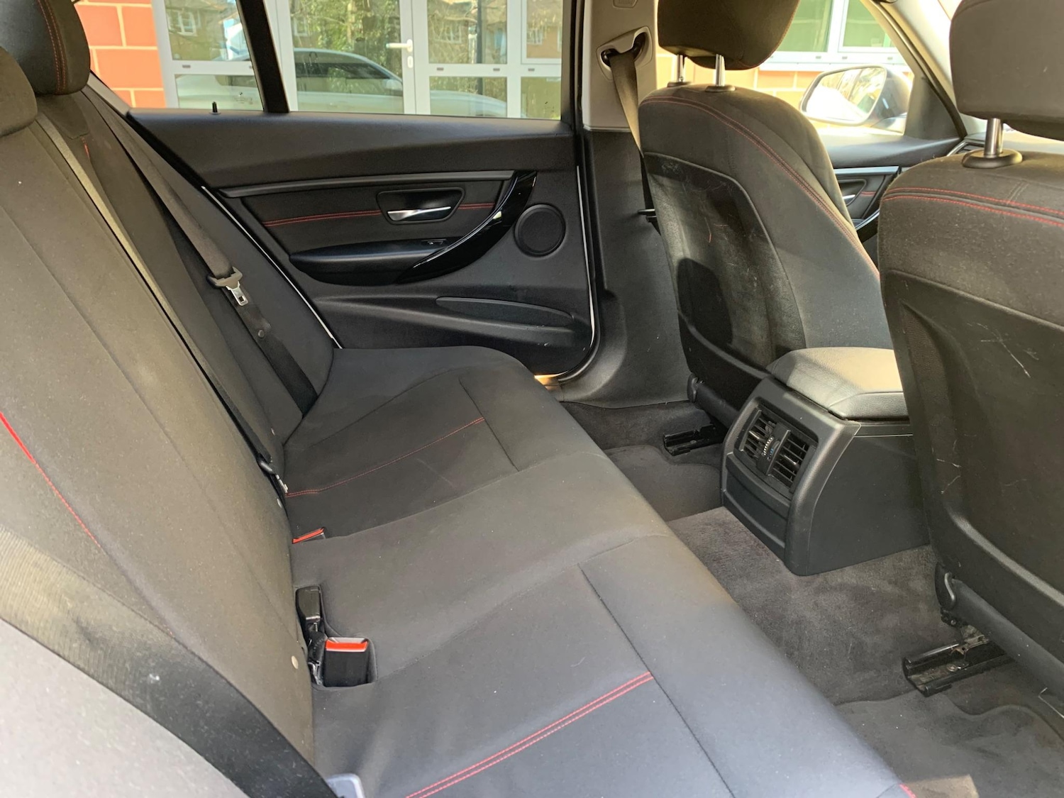 Vehicle 29