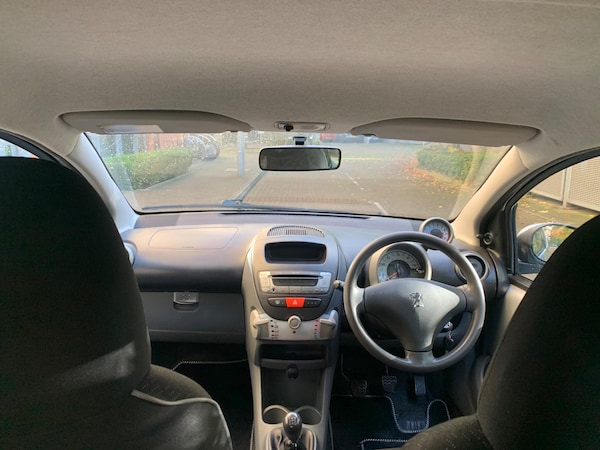 Used Peugeot 107 2011 for sale - 76337750: Photo 14